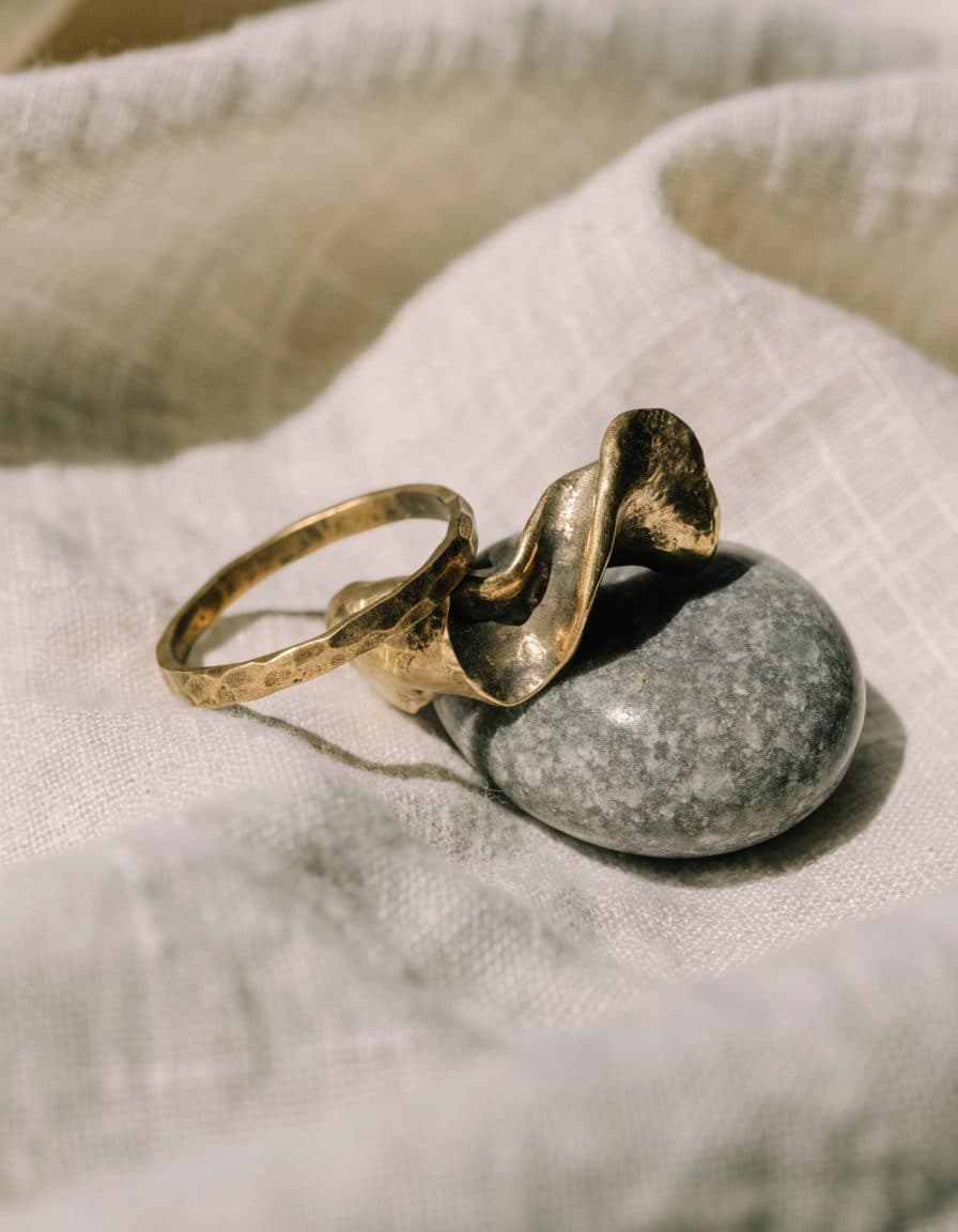 River stone ring, brass
